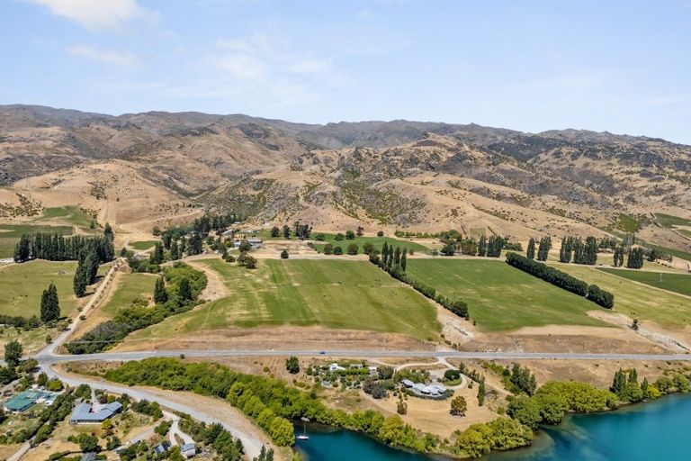 Photo of property in 94 Middleton Road, Upper Riccarton, Christchurch, 8041