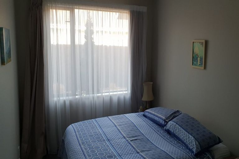 Photo of property in 36a Fairfield Avenue, Addington, Christchurch, 8024