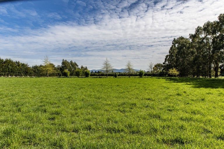 Photo of property in 1196 Woodfields Road, Cust, Rangiora, 7475