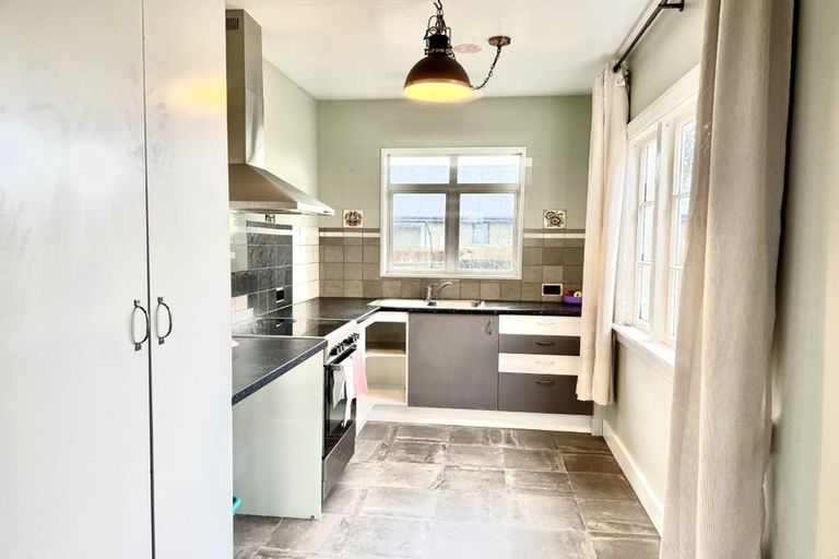 Photo of property in 16 Walshs Road, Allenton, Ashburton, 7700