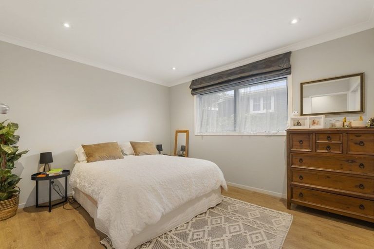 Photo of property in 87 Grand Vue Road, Kawaha Point, Rotorua, 3010