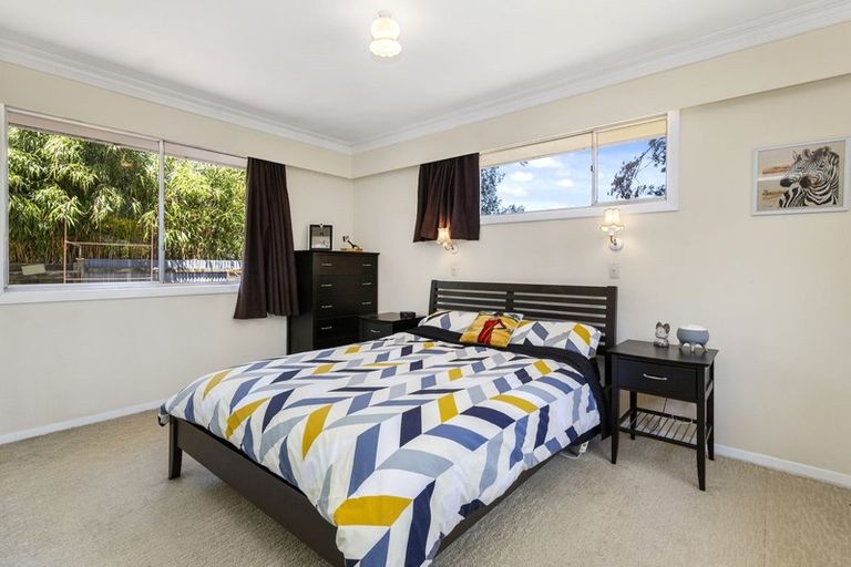 Photo of property in 30 Moeraki Road, Maoribank, Upper Hutt, 5018