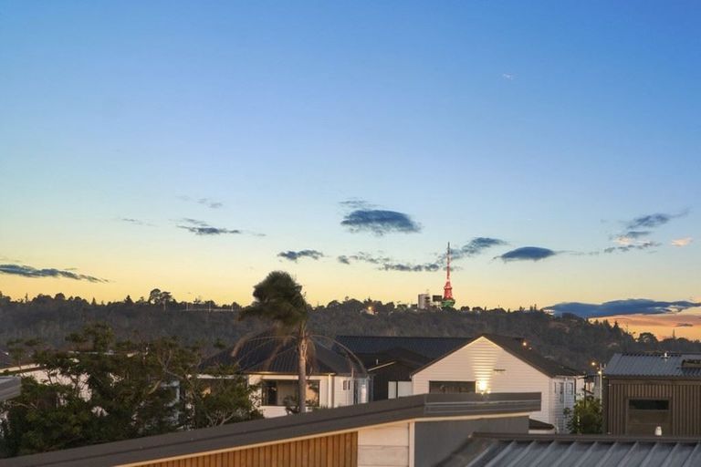 Photo of property in 7 Dorricott Avenue, Hobsonville, Auckland, 0616