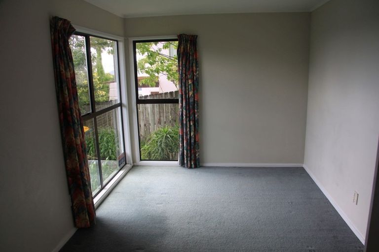 Photo of property in 1/60 Penzance Road, Mairangi Bay, Auckland, 0630