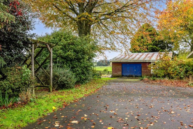 Photo of property in 1098 Makuri Road, Huiroa, Stratford, 4392