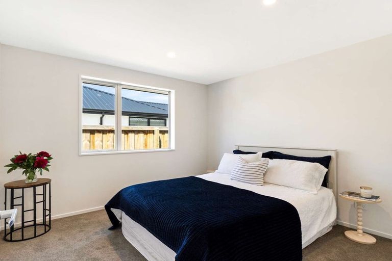 Photo of property in 10 Waituna Street, Pegasus, 7612
