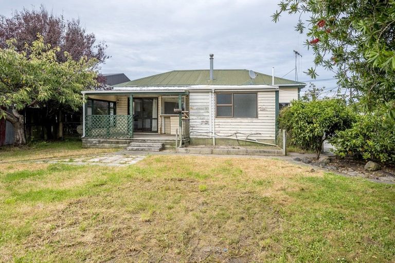 Photo of property in 14 Iti Street, Otaki, 5512