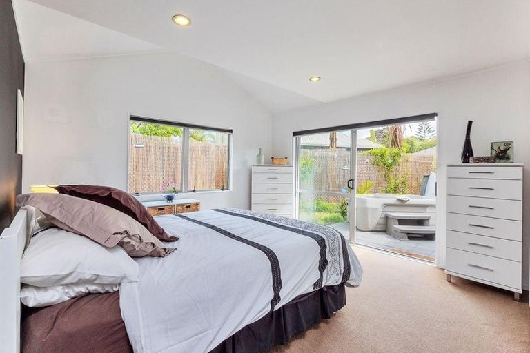 Photo of property in 4/372 Whangaparaoa Road, Stanmore Bay, Whangaparaoa, 0932