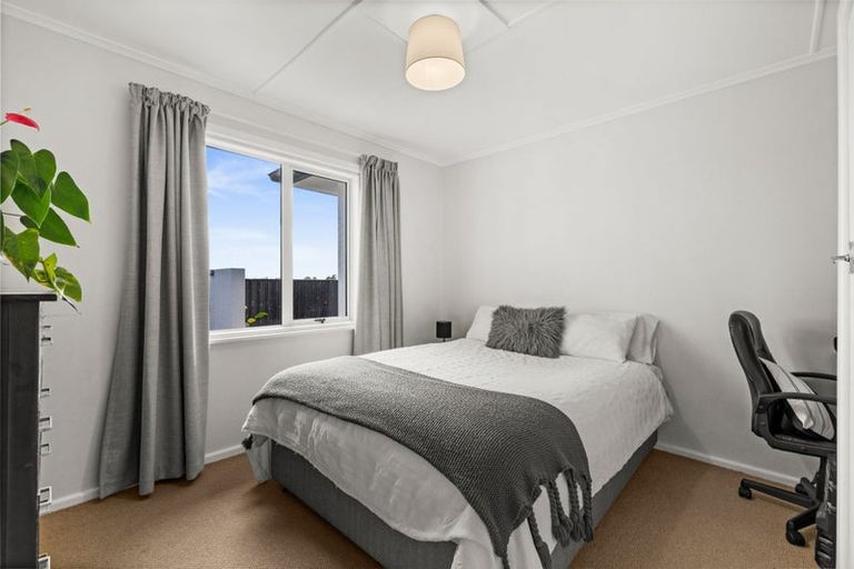 Photo of property in 33 Romanes Drive, Havelock North, 4130