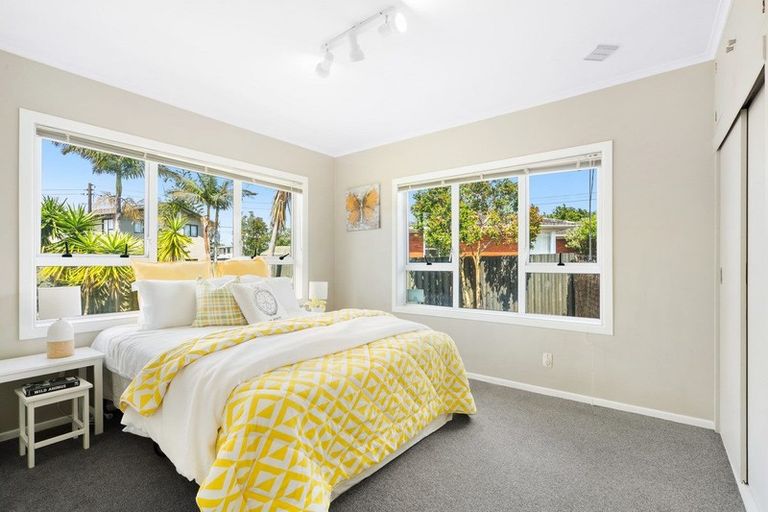 Photo of property in 44 Aurea Avenue, Pakuranga, Auckland, 2010