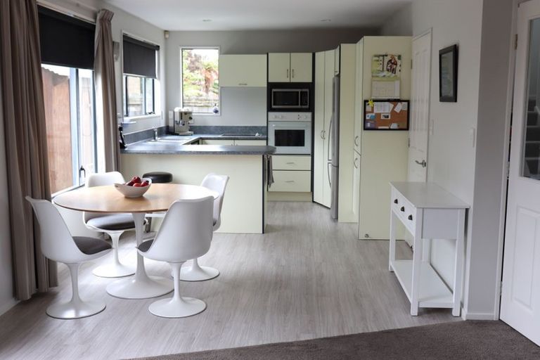 Photo of property in 40a Sawyers Arms Road, Northcote, Christchurch, 8052