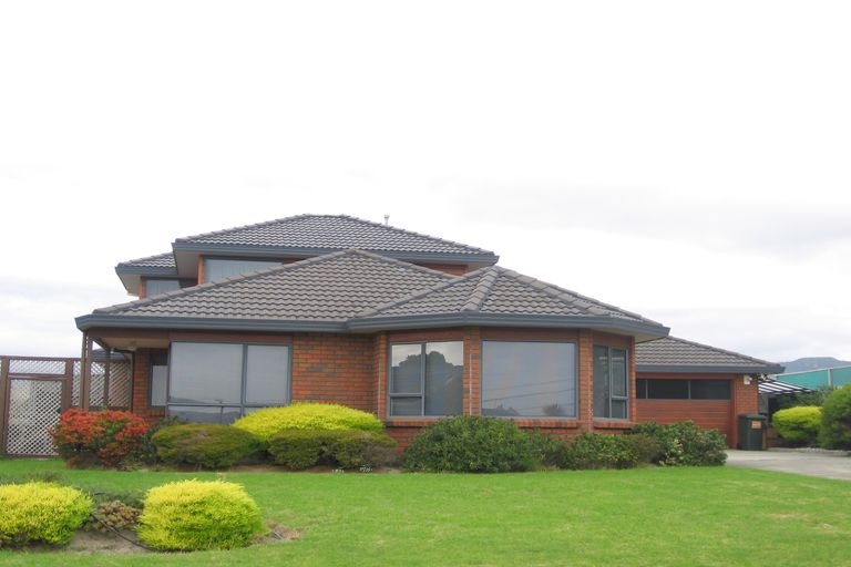 Photo of property in 9 Trinity Place, Paraparaumu Beach, Paraparaumu, 5032