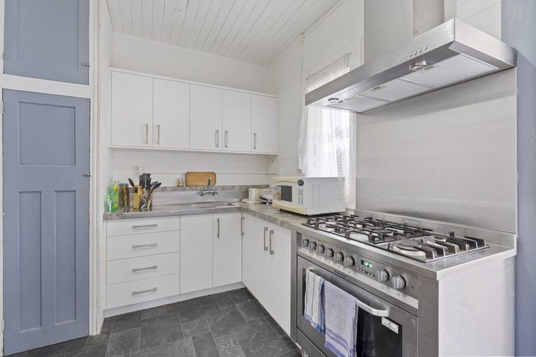 Photo of property in 518 Tremaine Avenue, Takaro, Palmerston North, 4410