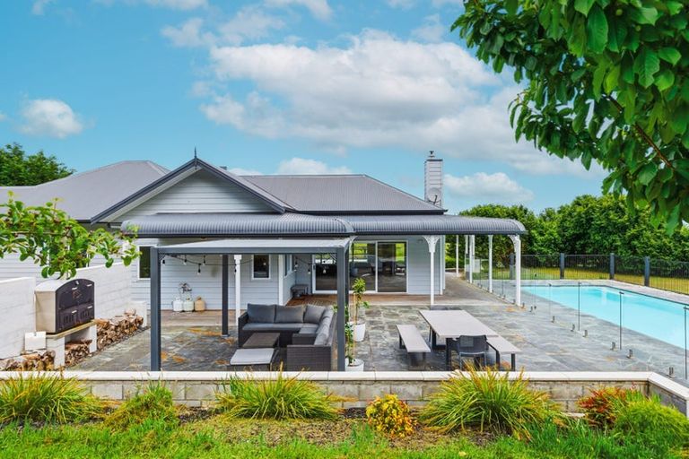 Photo of property in 40 Grant Road, Kinloch, Taupo, 3385