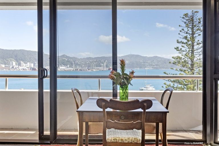 Photo of property in 6/260 Oriental Parade, Oriental Bay, Wellington, 6011