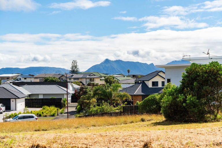 Photo of property in 20 Kihi Place, Ruakaka, 0116