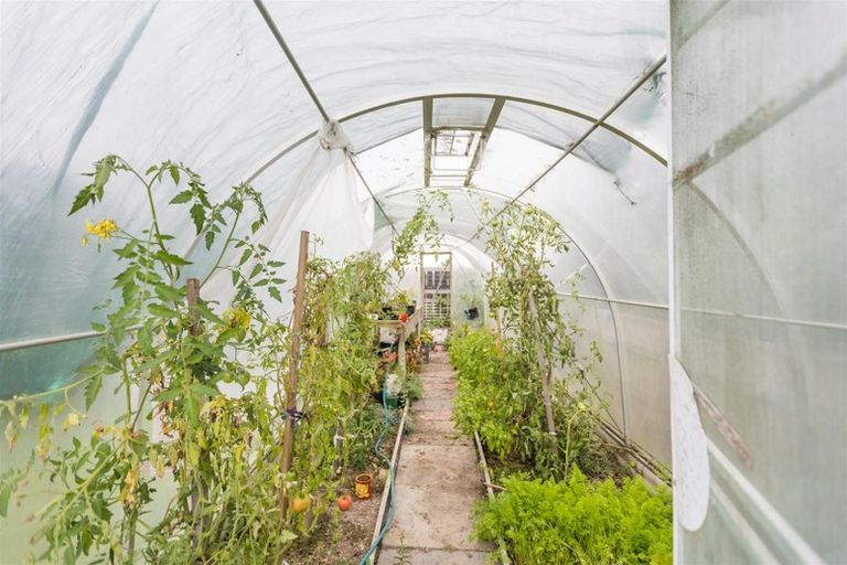 Photo of property in 6 Dalrymple Place, Marton, 4710