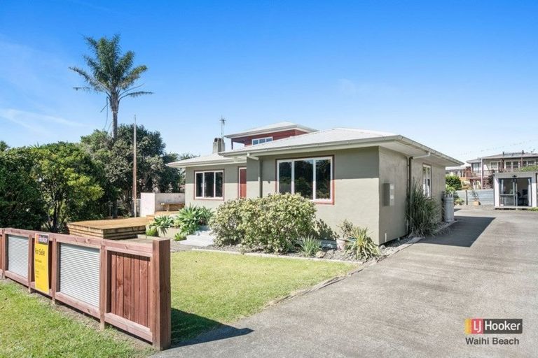 Photo of property in 53 Ocean View Road, Waihi Beach, 3611