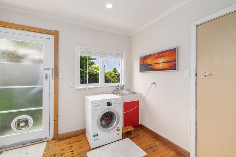 Photo of property in 24 Jennifer Street, Bryndwr, Christchurch, 8053