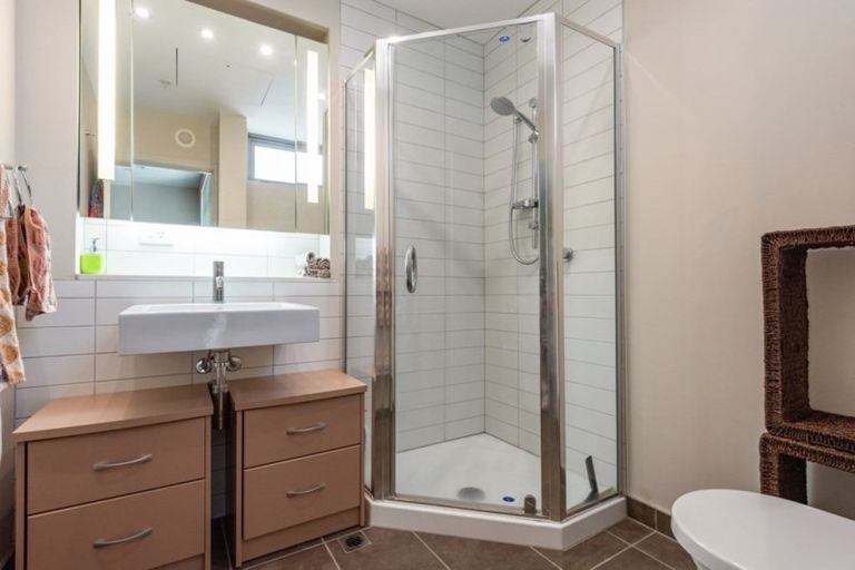 Photo of property in Trinity Apartments, 805/19 College Street, Te Aro, Wellington, 6011