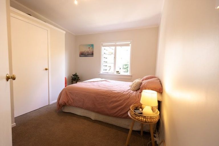 Photo of property in 33 Scott Road, Stanmore Bay, Whangaparaoa, 0932