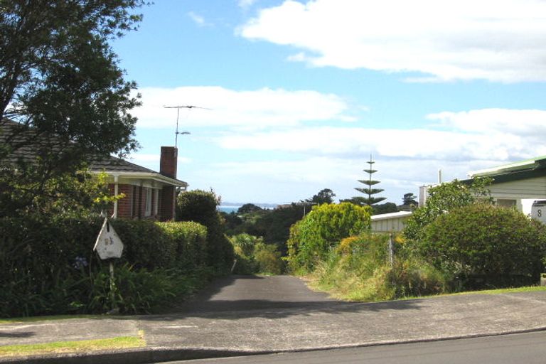 Photo of property in 8 Nigel Road, Browns Bay, Auckland, 0630