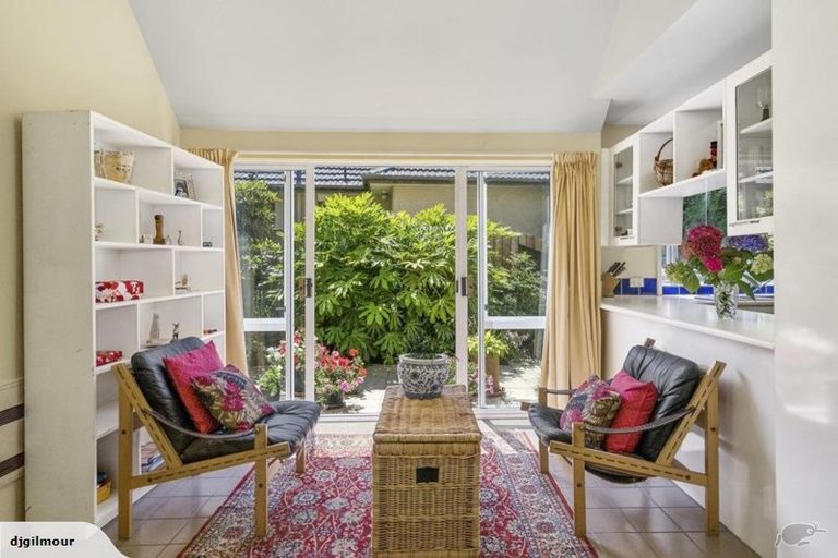 Photo of property in 1/8 Makora Street, Fendalton, Christchurch, 8041