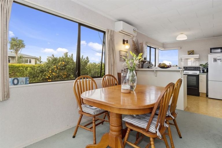 Photo of property in 11a Hilltop Road, Parkvale, Tauranga, 3112