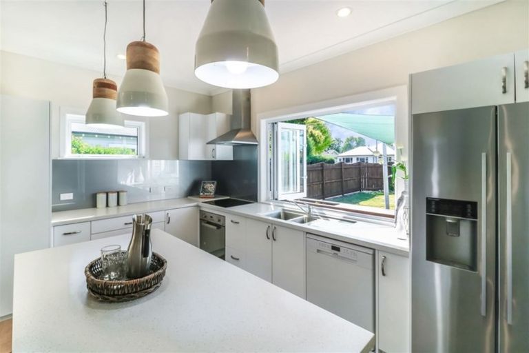 Photo of property in 15 Peachgrove Road, Hamilton East, Hamilton, 3216