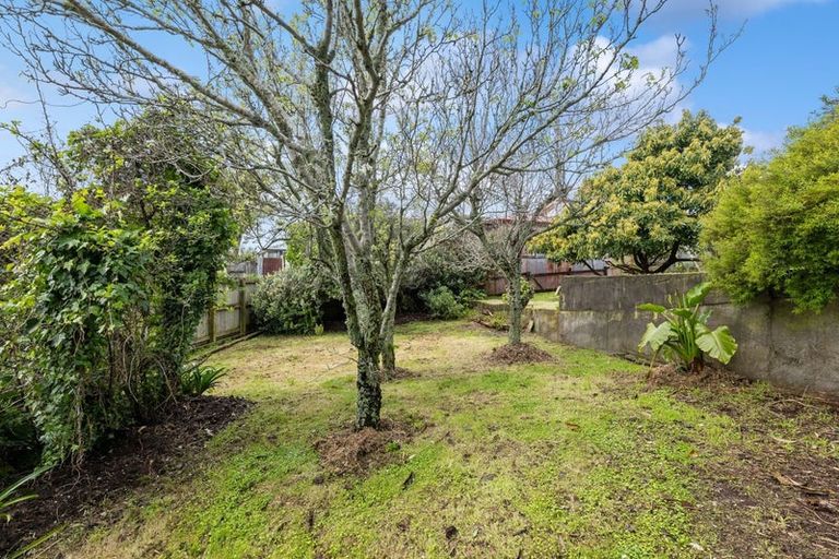 Photo of property in 299b Carrington Street, Vogeltown, New Plymouth, 4310