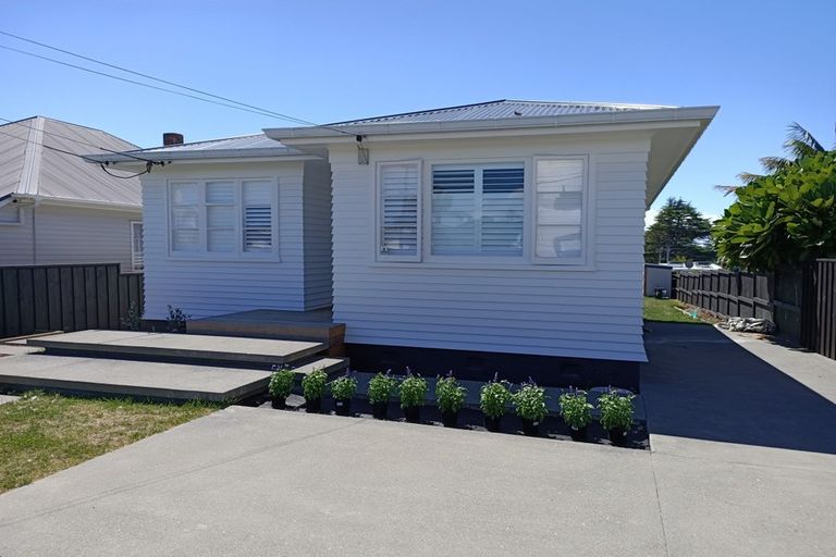 Photo of property in 47 Formby Avenue, Point Chevalier, Auckland, 1022