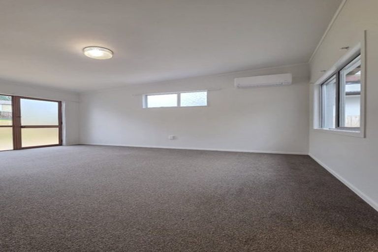 Photo of property in 158 Hutchinson Avenue, New Lynn, Auckland, 0600