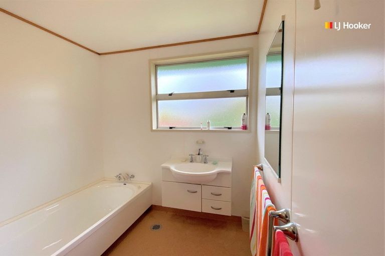 Photo of property in 12 George Street, Milton, 9220