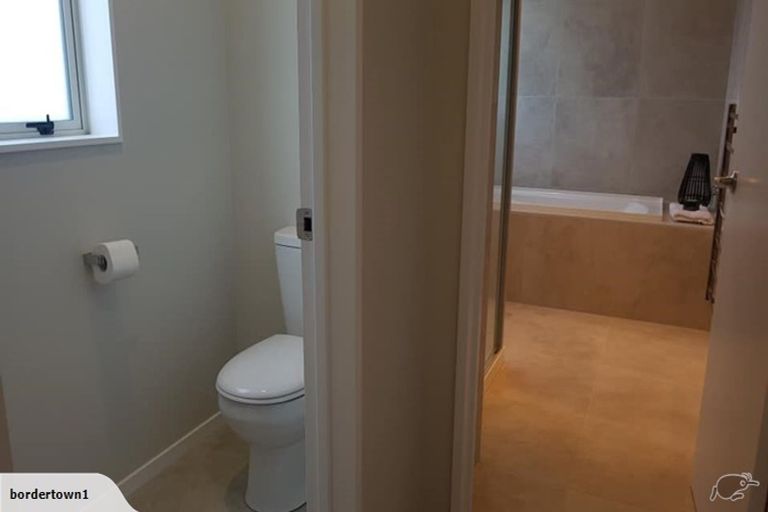 Photo of property in 2 Plover Road, Hobsonville, Auckland, 0616