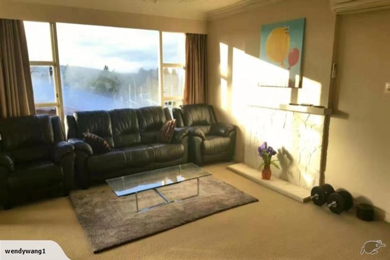 Photo of property in 18 Preston Crescent, Belleknowes, Dunedin, 9011