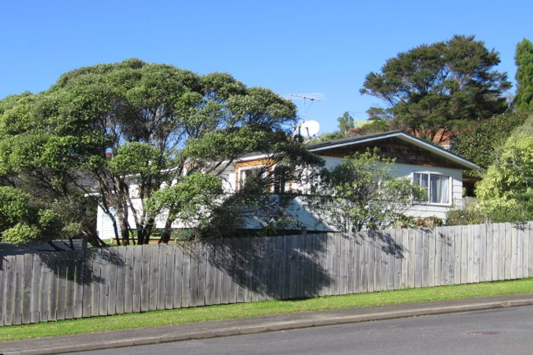 Photo of property in 6 Win Grove, Hatfields Beach, Orewa, 0931
