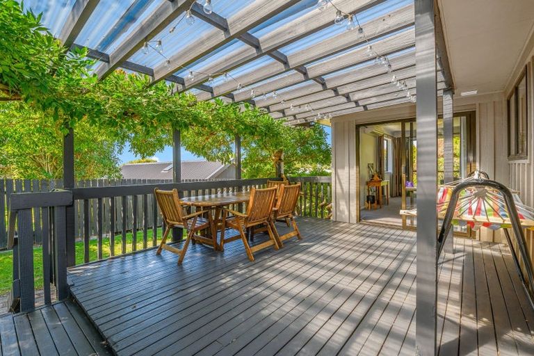 Photo of property in 22 Pukehangi Road, Pukehangi, Rotorua, 3015