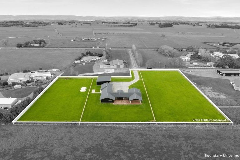 Photo of property in 32a Aranui Road, Kairanga, 4475