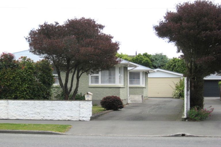Photo of property in 203 Withells Road, Avonhead, Christchurch, 8042