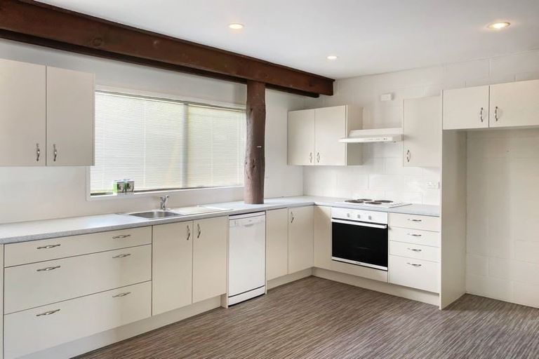 Photo of property in 155 Major Hornbrook Road, Mount Pleasant, Christchurch, 8081