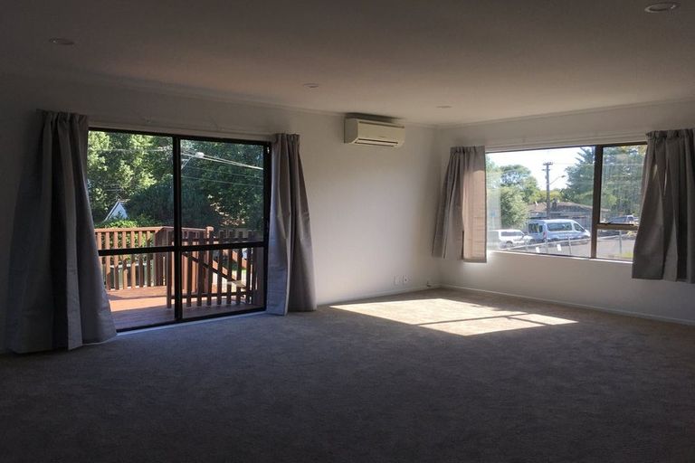 Photo of property in 24a Lynton Road, Mount Wellington, Auckland, 1060