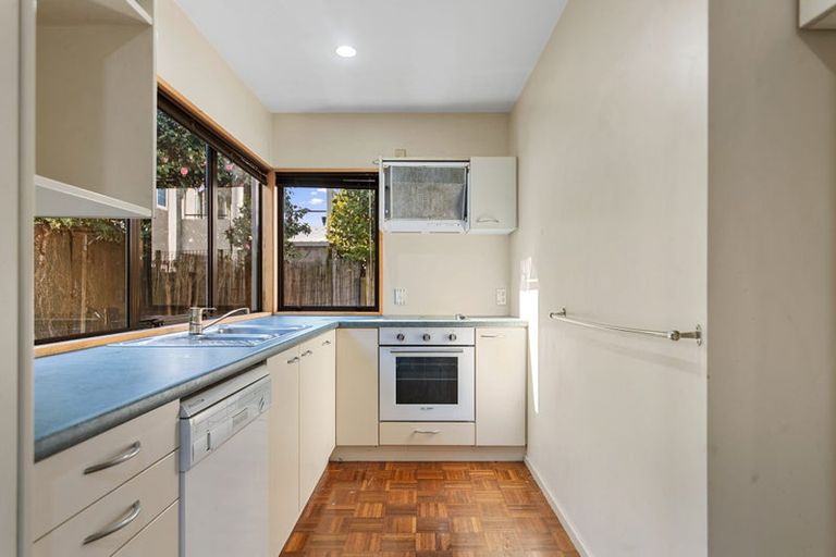 Photo of property in 3/3 Melrose Street, Christchurch Central, Christchurch, 8013