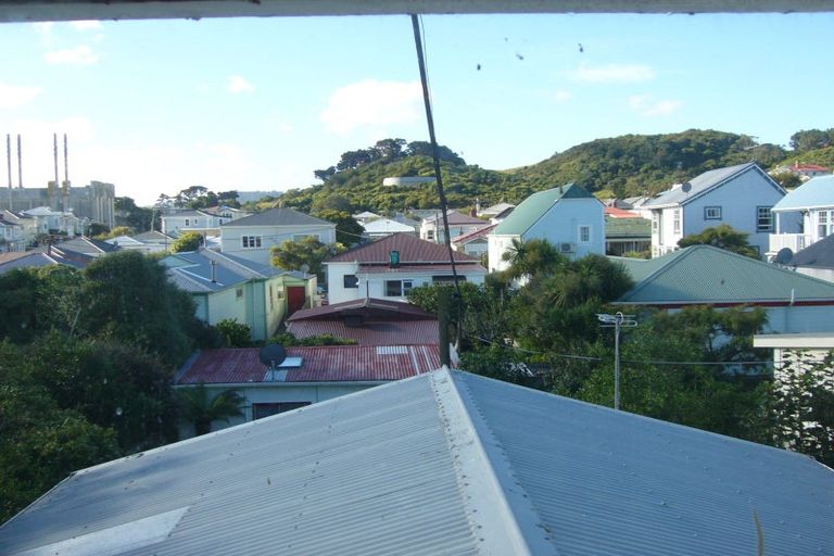 Photo of property in 77 Wilson Street, Newtown, Wellington, 6021