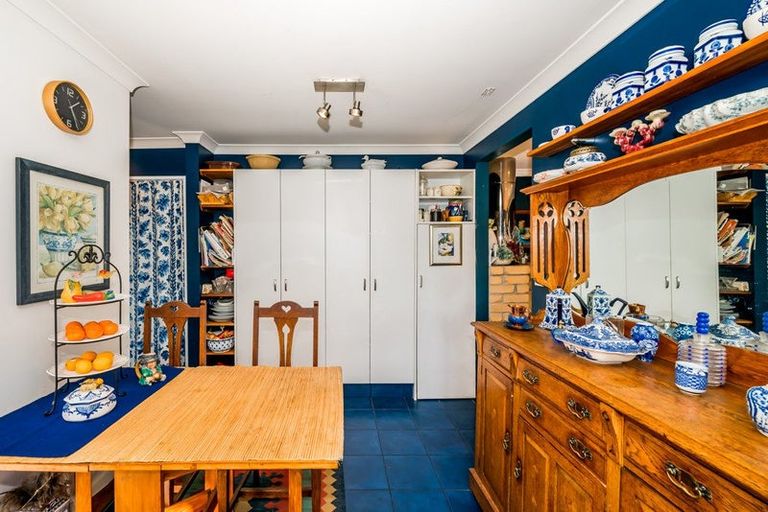 Photo of property in 5 Flaxmere Street, Waikanae Beach, Waikanae, 5036