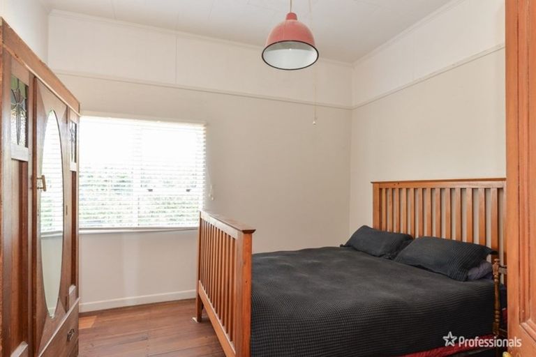 Photo of property in 1 Hereford Drive, Carterton, 5713