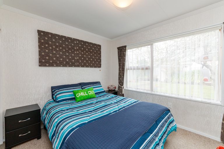 Photo of property in 6 Paradise Place, Milson, Palmerston North, 4414