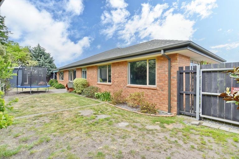 Photo of property in 9 Puhara Avenue, Parklands, Christchurch, 8083