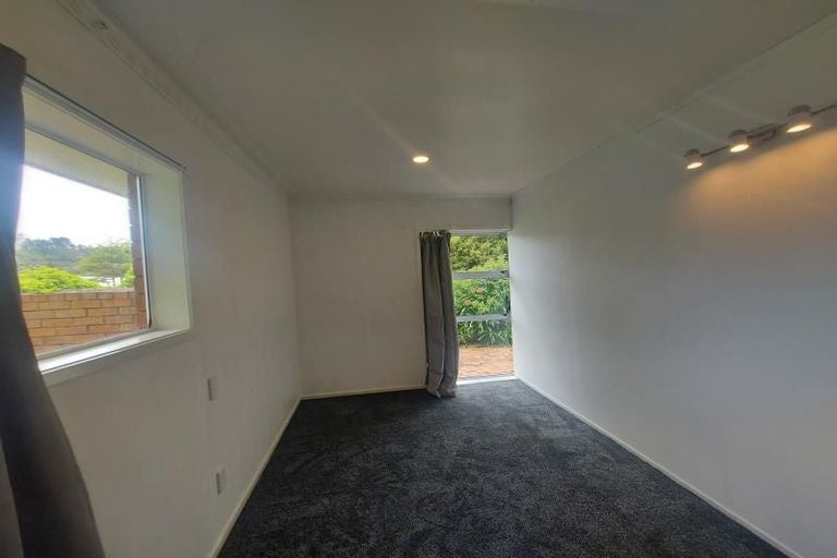 Photo of property in 302 Pine Valley Road, Dairy Flat, Silverdale, 0992