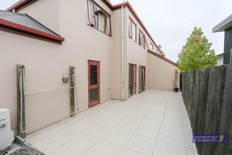 Photo of property in 72 Matipo Street, Riccarton, Christchurch, 8041