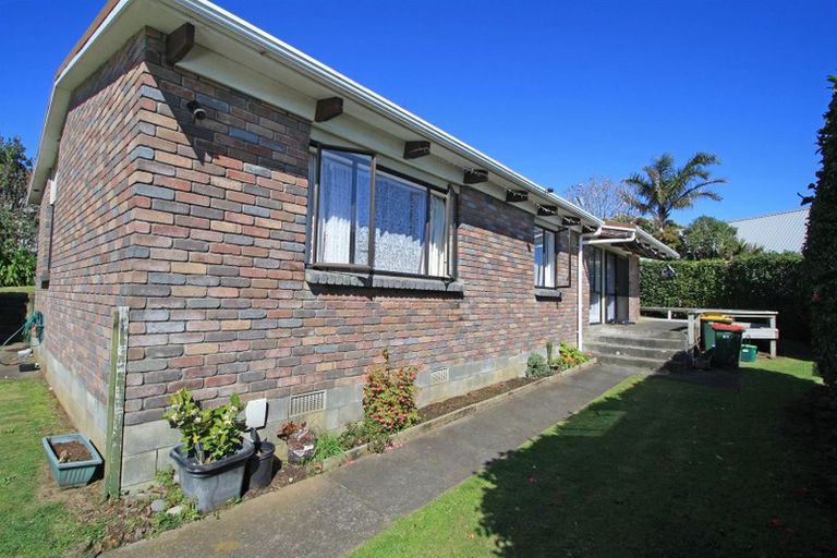 Photo of property in 27a Warkworth Grove, Bell Block, New Plymouth, 4312